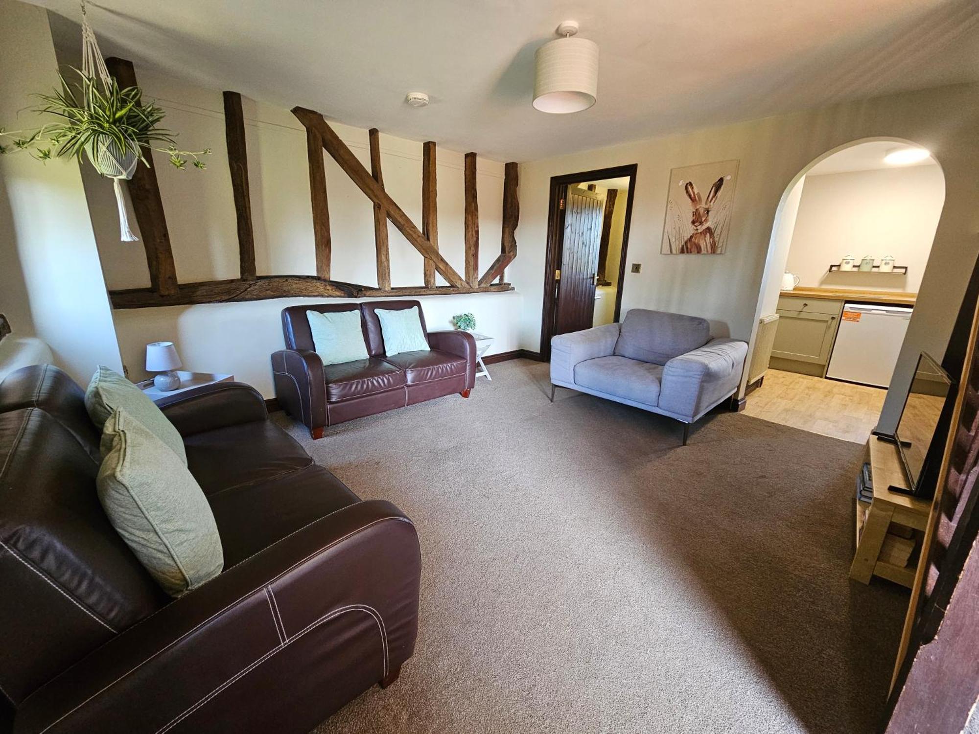 The Swan Inn Hilborough エクステリア 写真